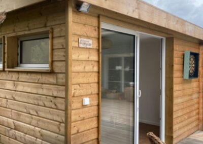 Cabanon bois 20 m2 avec toit terrasse en EPDM