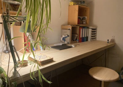 Plan de bureau pin radiata massif 22 mm d'épaisseur finition huile rubio White 5%