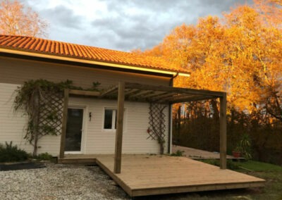 Pergola sur terrasse en pin